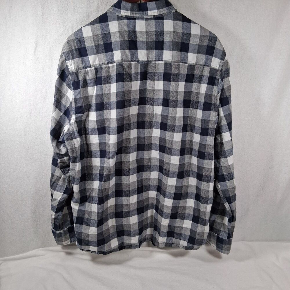 Flag & Anthem Men's XL Long Sleeve Button Up Shirt Blue & Gray Plaid Casual - Picture 2 of 8